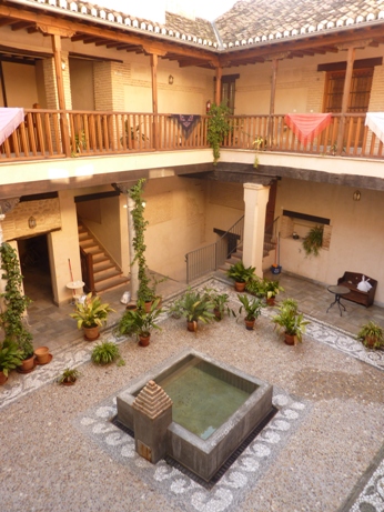  quiet and relaxing patio